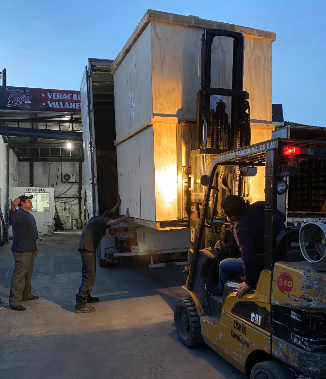 Operación y unidades de Transportes Cueto